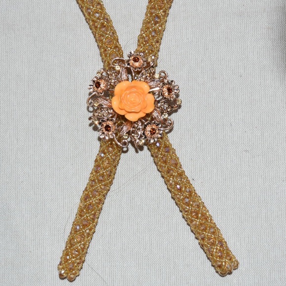 Luxurious Fashion Jewelry - Picture 2 of 5